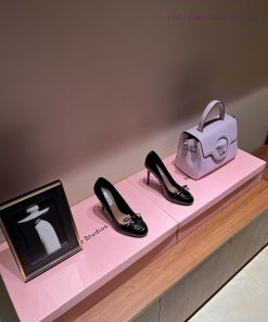 ALAIA24 Spring/Summer New Round Headed Straw High Heels Thanks ToHe Has A Background In Sculptu 02p3mlk0