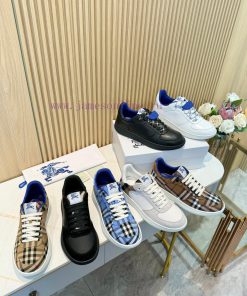 The Popular Item Of Burberry 2024 Has Been Released After Three Years Of Classic Plaid Return V 81hqd831