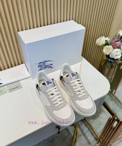 The Popular Item Of Burberry 2024 Has Been Released After Three Years Of Classic Plaid Return V w25a3vjk