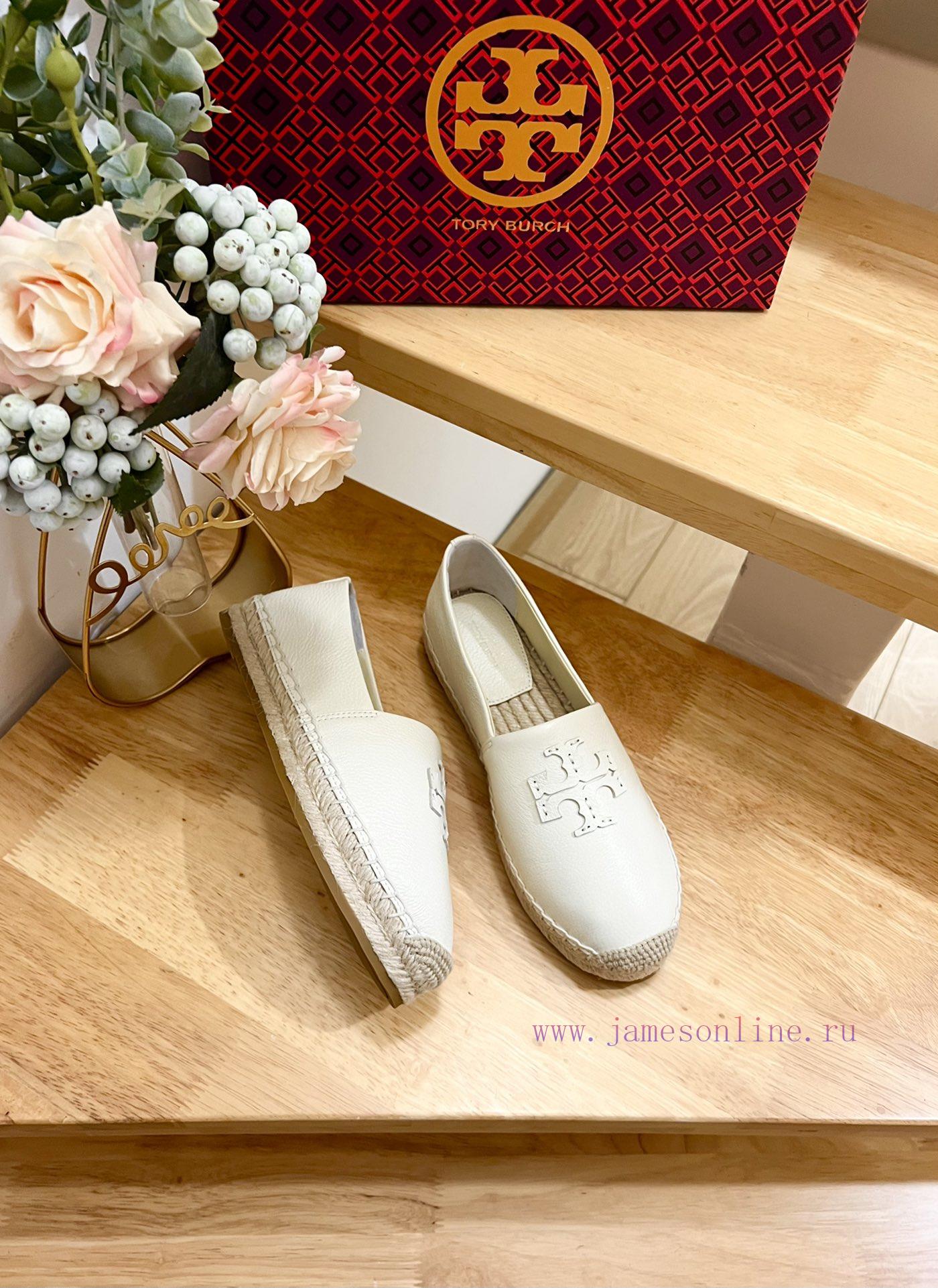Tory Burch's Iconic Double T Fisherman Shoes Are Refreshed In Large Proportions With The New El e5va0e6t - Image 6