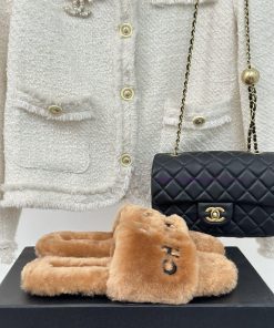 Chanel | Chanel Classic Double C LetterMao Mao SlippersUsing Pure Wool Imported From AustraliaI 7gbhw5dh