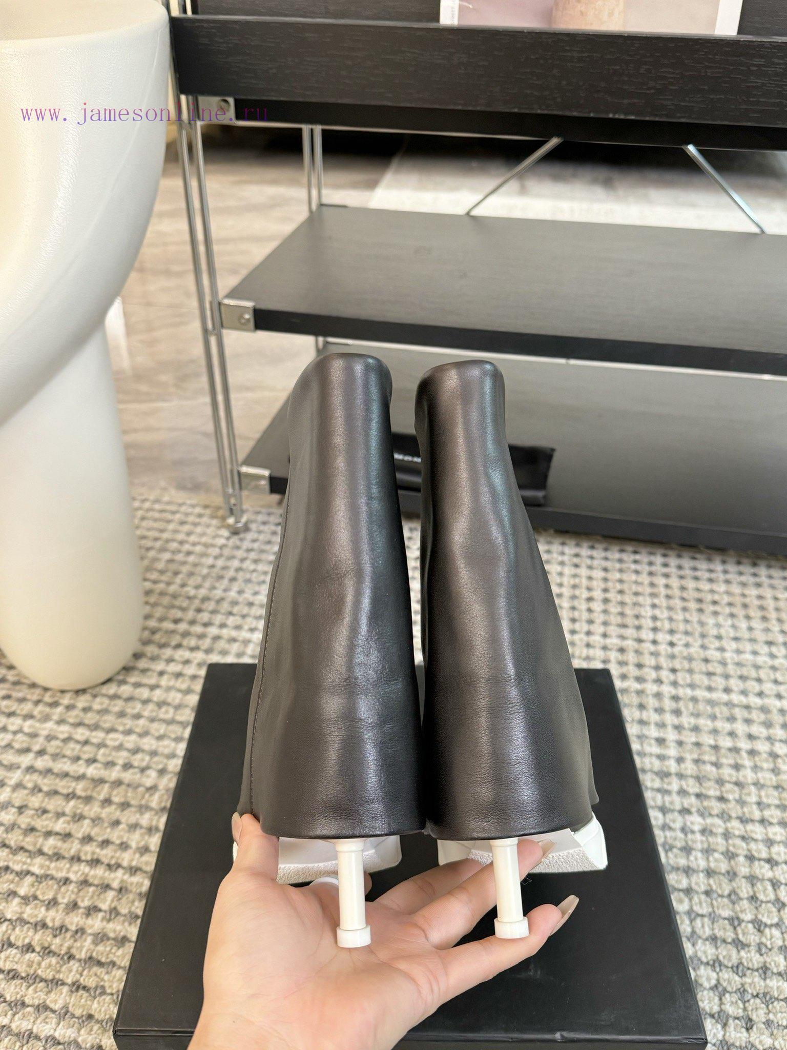 Short BootsDYMONLATRY Niche Designer's New Pointed Short BootsHeight Increase Within 3cm Easy E 4iit3m41 - Image 8