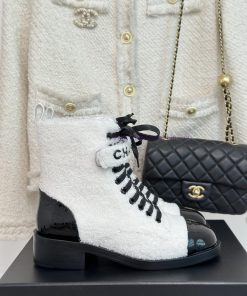Chanel | Chanel 23S Autumn/Winter New ProductsColor Blocked Lace Up Hairy Thick Heeled Short Bo 41g4tyn7