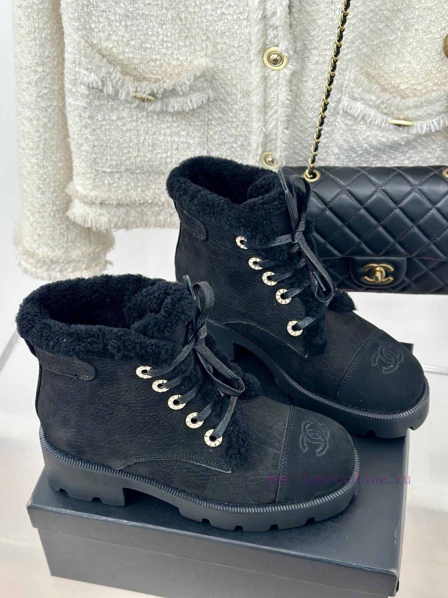 Chanel | Chanel 24K Autumn/Winter New ProductsColor Blocked Lace Up Snow Boots Martin BootsThis gc9jxjp9 - Image 4