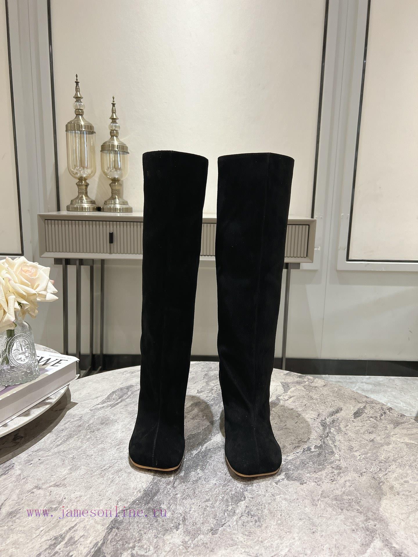 Top TierMM6 24 Early Autumn New High Boots I Really Love ThemCan Suede Boots Really Not Look To ny0d7x0s - Image 3