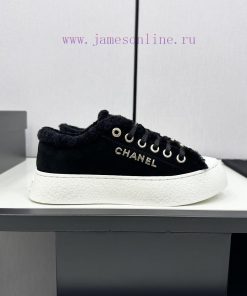 Chanel 2024 Top Casual SneakersThis Classic Design Features A Shoe Upper With A Variety Of Embr 9qoii8je