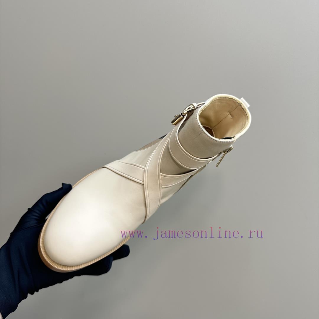 Top TierBurberry Designed By Daniel Lee Is Available 24/7 For Autumn And Winter. It Still Exude f1wruqy9 - Image 9