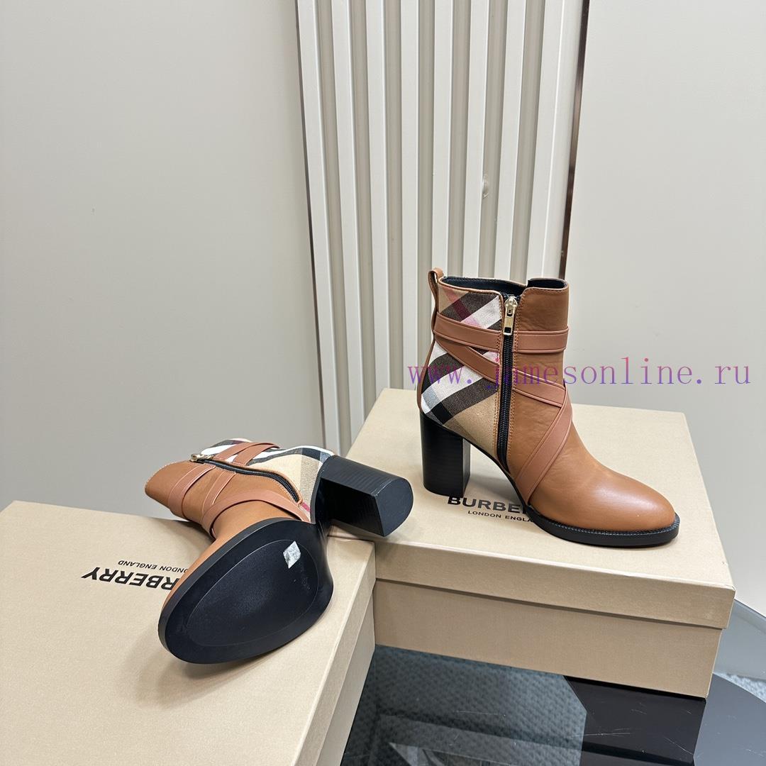Top TierBurberry Designed By Daniel Lee Is Available 24/7 For Autumn And Winter. It Still Exude 3w50i064 - Image 5