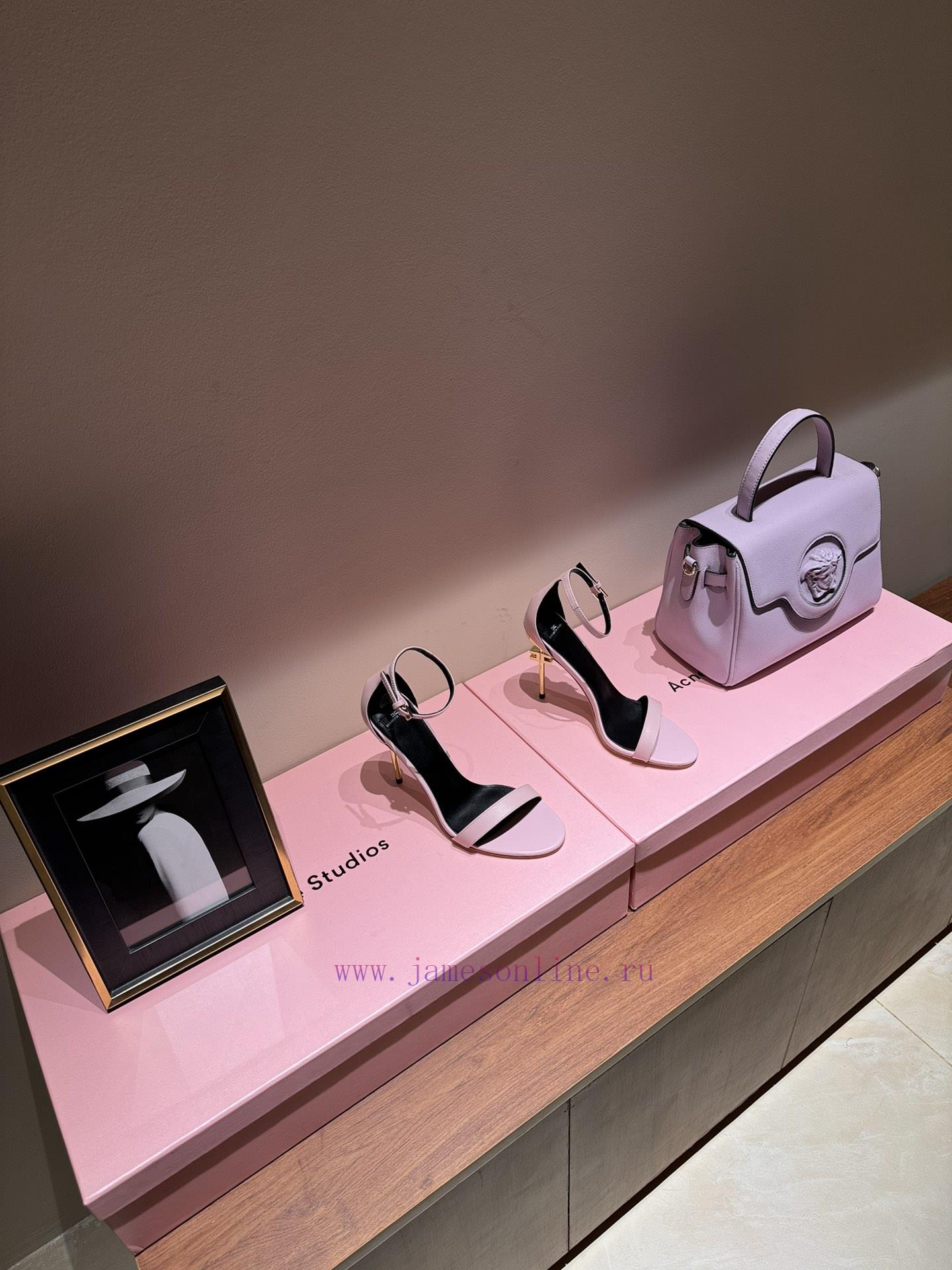 Try Different Elisabetta Franchi High HeelsA Light Luxury Brand Elisabetta FranchiElisabetta Fr l6bj1tng - Image 2
