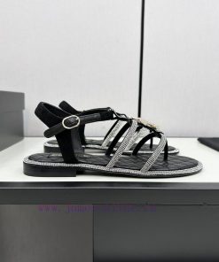 𝐂𝐡 * 𝐧𝐞𝐥 24P The Most Popular Cool Slippers In Early AutumnIt's A Crazy Rush With Popular Photo 9oepoxe2
