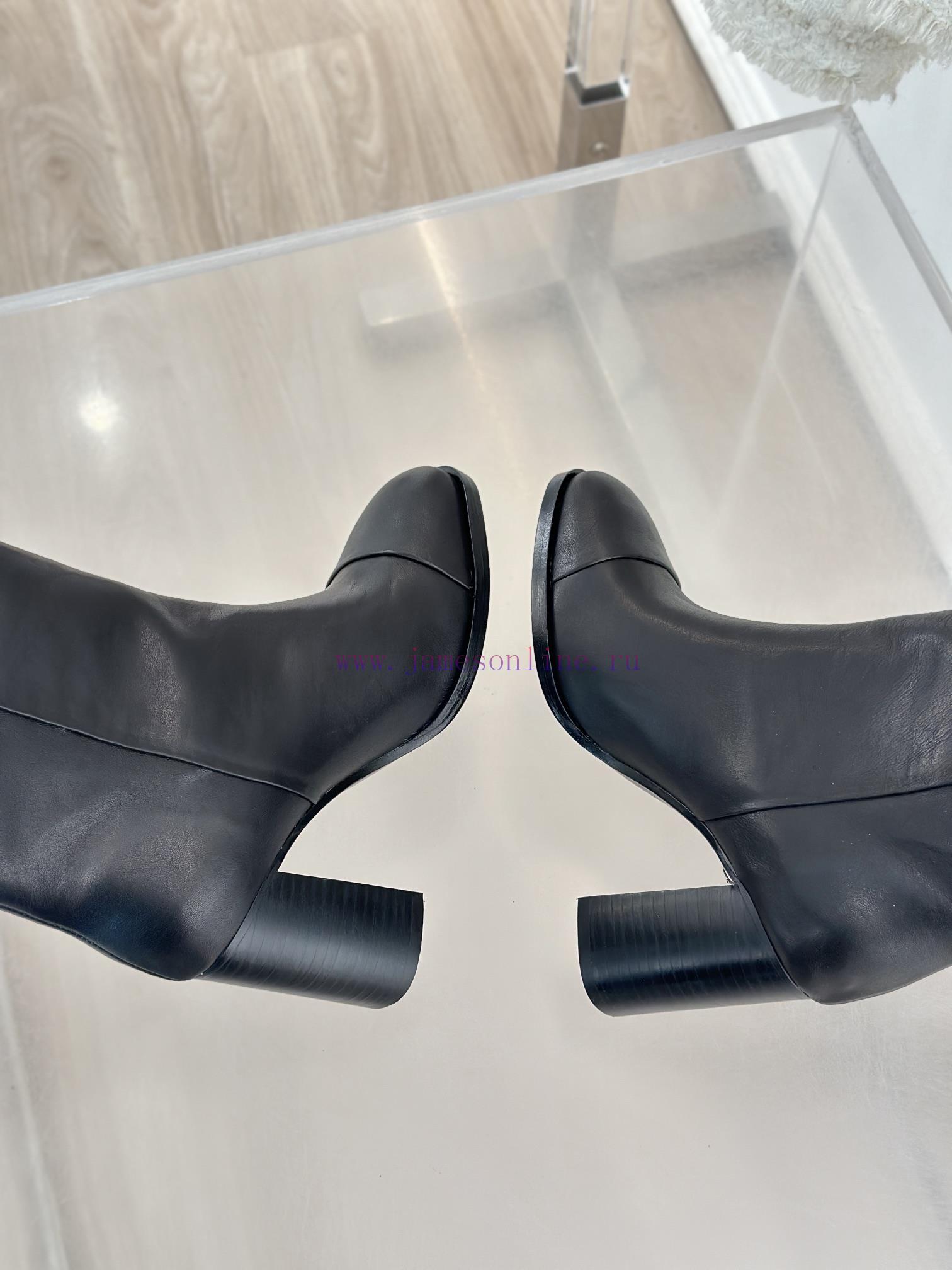 Chanel | Chanel 24c Autumn/Winter New ProductsDouble C Thick Heel Boots SeriesThe Shoe Upper Is auetzkip - Image 9