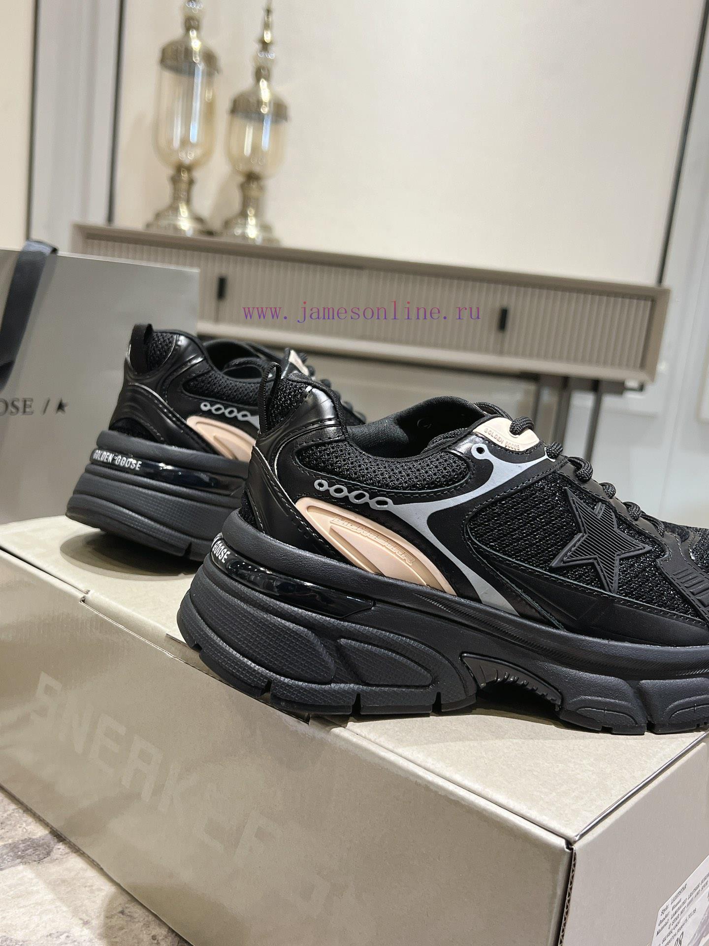 Top Couple StyleGG GucciDB's Latest Popular Lightstar Series Retro Distressed Thick Soled Coupl r92yrmnm - Image 9