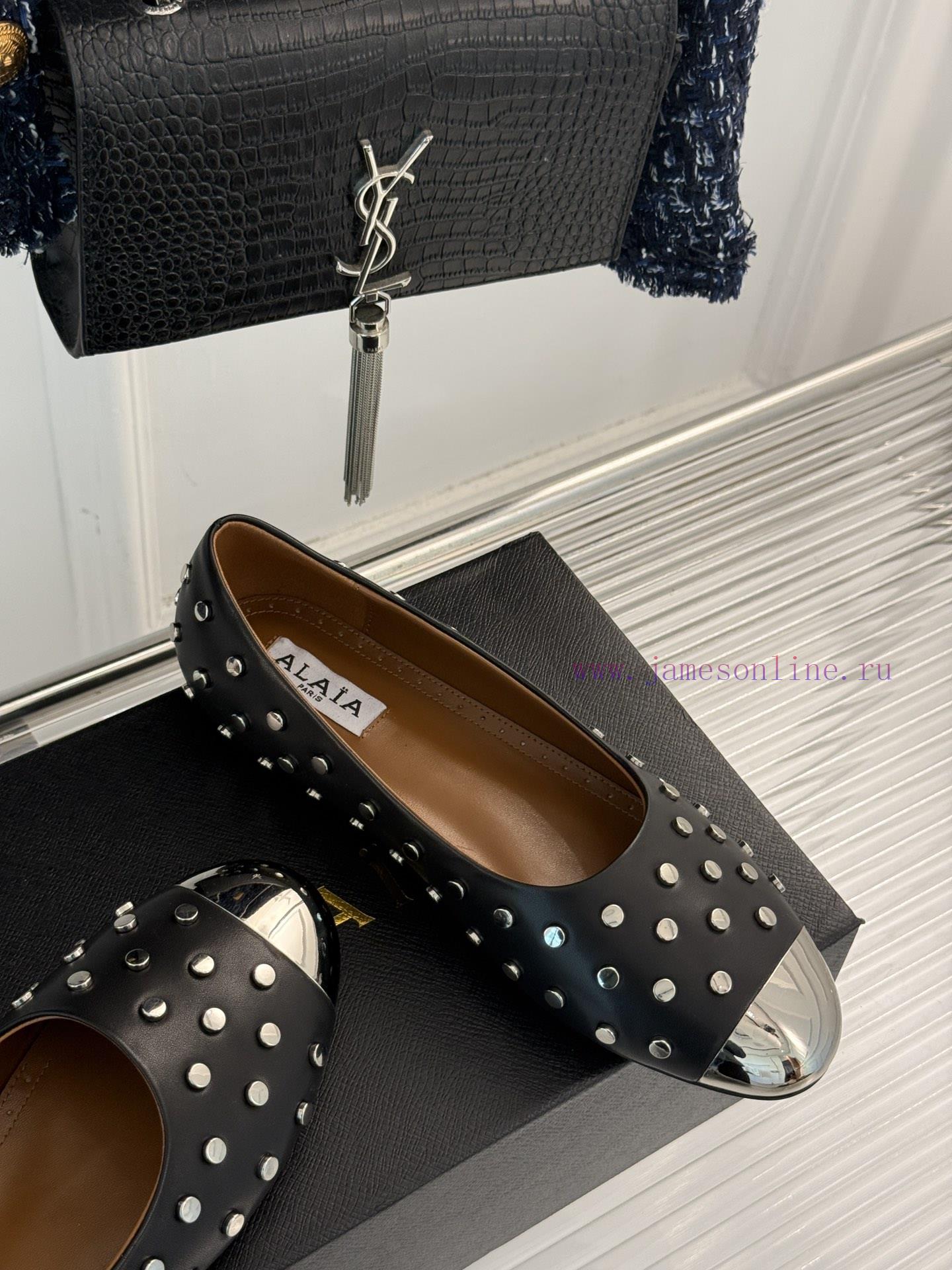 AlAIA | AlAIA 25ss Early Spring New ProductRivet Metal Head Flat Bottomed Single ShoeThis Seaso a4ape1i1 - Image 6