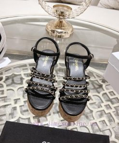 Chanel 2024 Latest Fashion Show With Diamond Chain Decoration 🦋 Top Quality High HeelsAccurate 9h62e3sb
