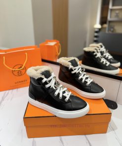 (Top Tier High Gang)Hermes' New Autumn And Winter Fur Kelly Button Casual Shoes Have Been Launc in6vsmgg
