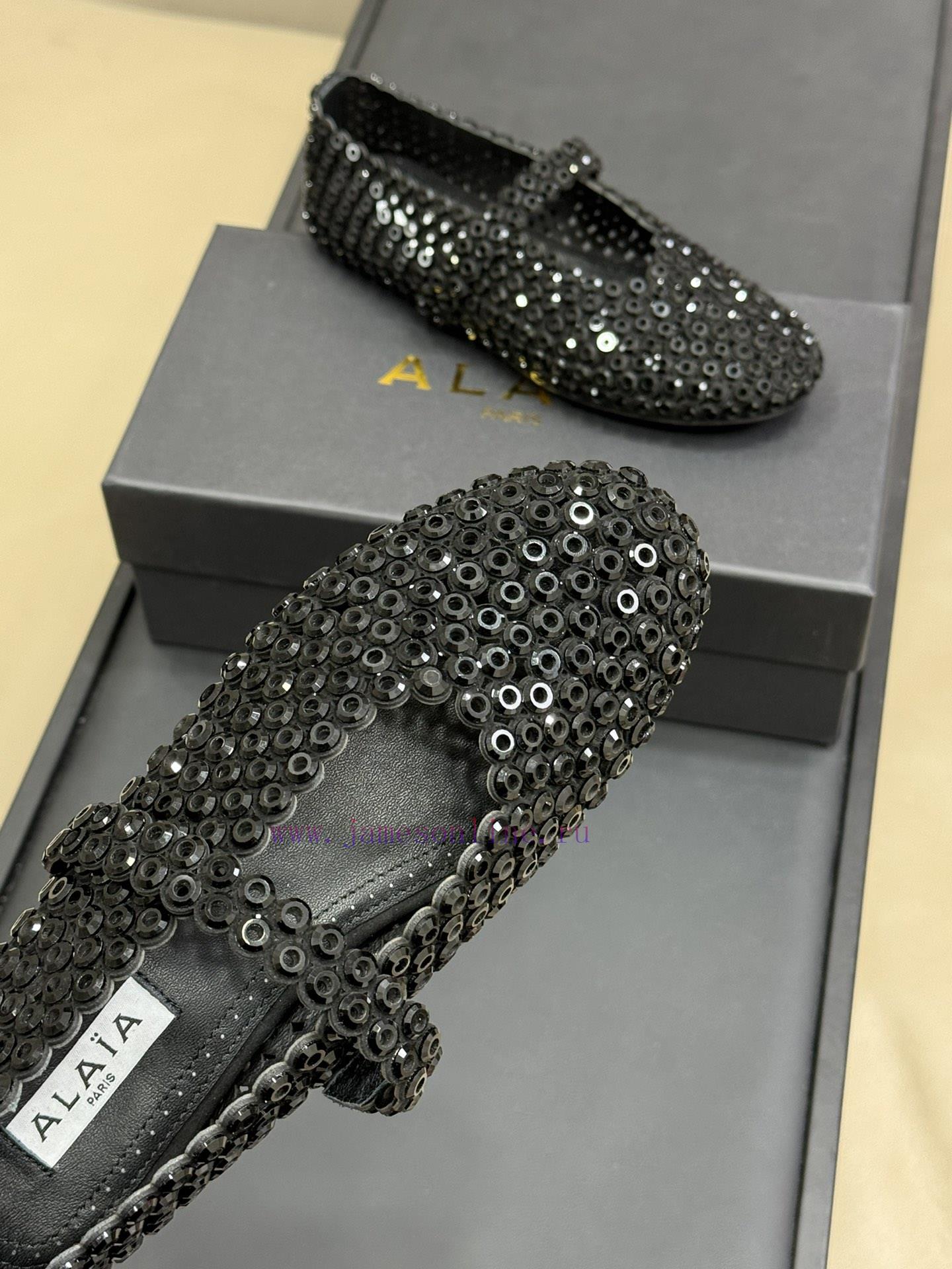 Top Quality PALAIAI Has Reached Out To MeYou Can't Even Choose Between Black Rhinestones And Wh heoy54bz - Image 7