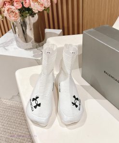 Male+20 𝐁𝐚𝐥𝐞𝐧𝐜𝐢𝐚𝐠𝐚 𝐗 𝐔𝐧𝐝𝐞𝐫 𝐀𝐫𝐦𝐨𝐮𝐫  Balenciaga Collaborates With Andema Couple To Create Flying bsyq63nh