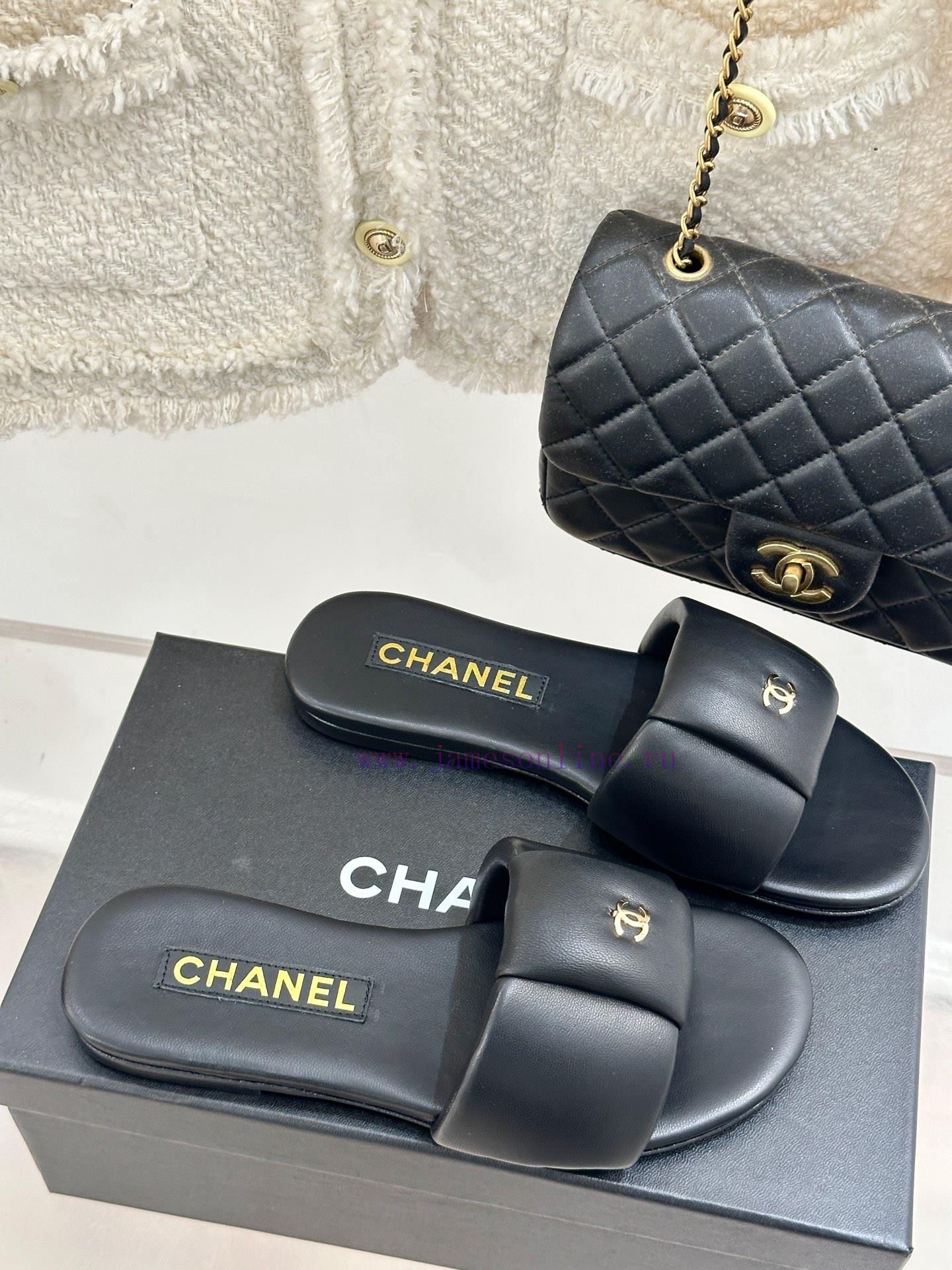 Chanel | Chanel 25C Spring/Summer New ProductsDouble C Bread SlippersThis Series Is Really Amaz c5r3ldid - Image 4