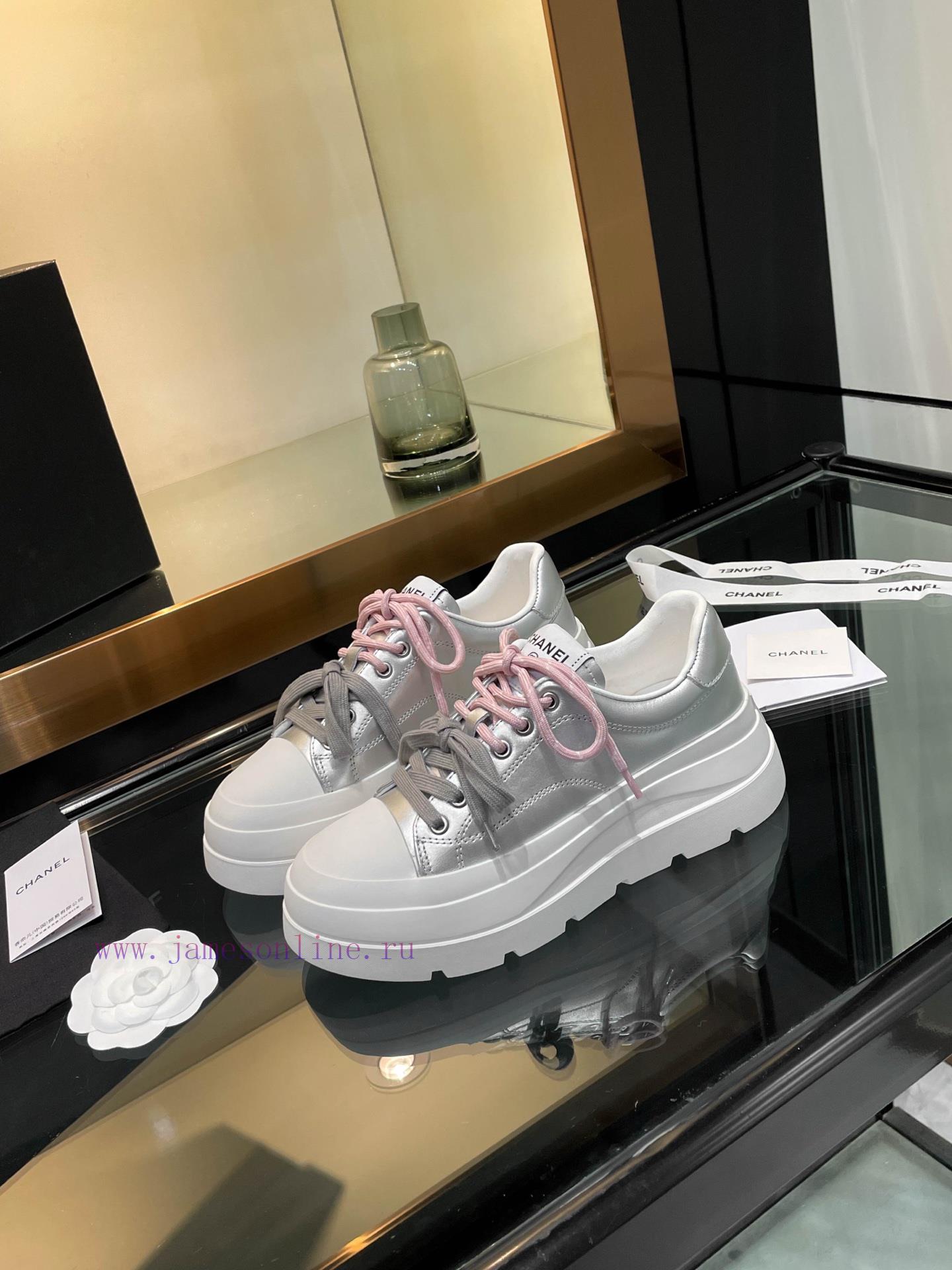 Chanel 25s Panda Color Blocked Casual Shoes Internet Celebrity Same Style Latest Fashion Show M x8m0akhs - Image 5