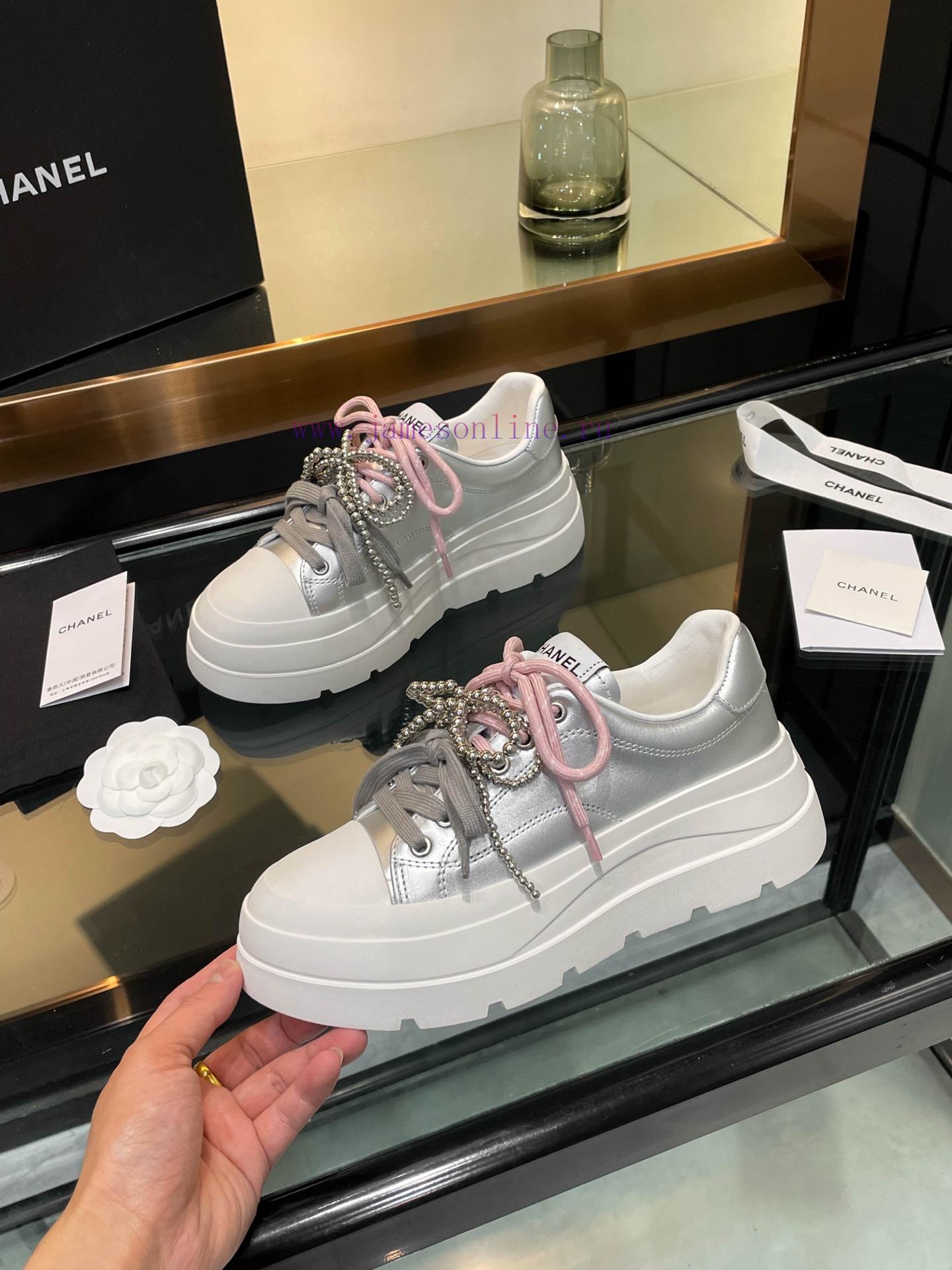 Chanel 25s Panda Color Blocked Casual Shoes Internet Celebrity Same Style Latest Fashion Show M x8m0akhs - Image 6