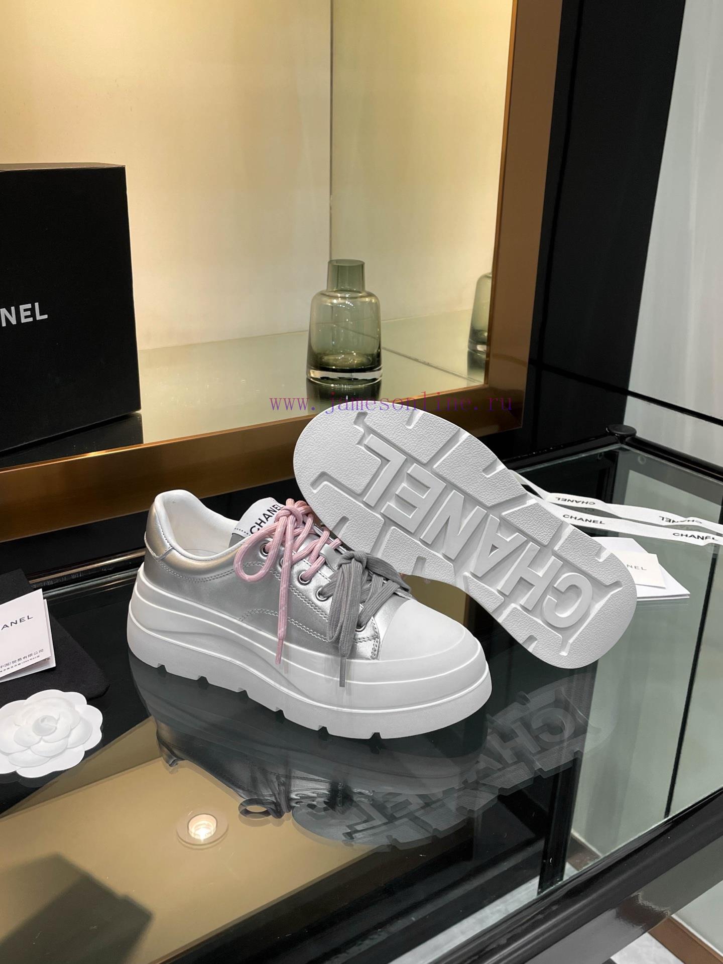Chanel 25s Panda Color Blocked Casual Shoes Internet Celebrity Same Style Latest Fashion Show M x8m0akhs - Image 10