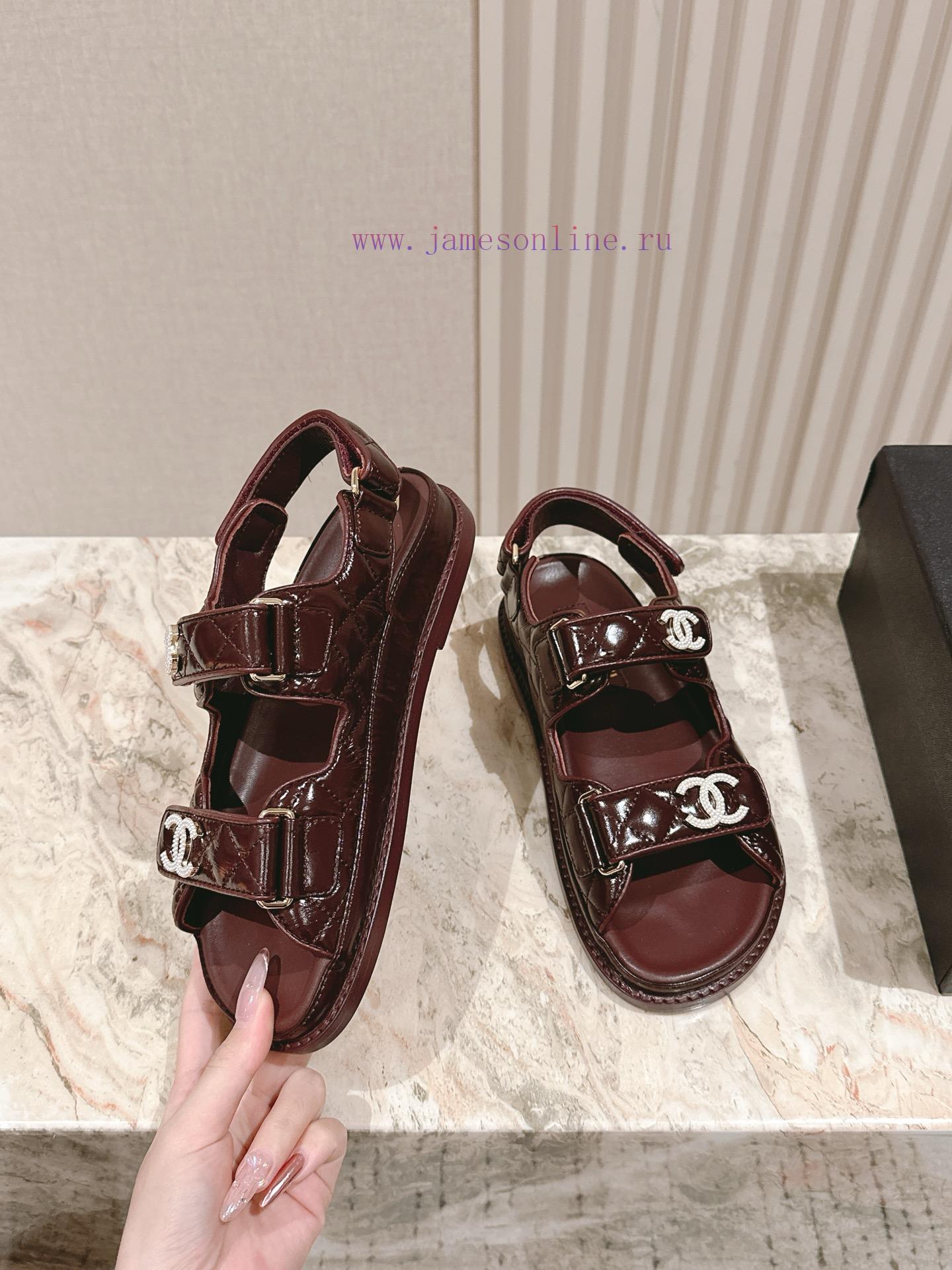 Sandals𝐂𝐡*𝐧𝐞𝐥| ²⁰²5𝐬𝐬 🤍🤎 Chanel's New Summer Synchronized Beach Sandals In Macaron Color Are A qcy1f648 - Image 3