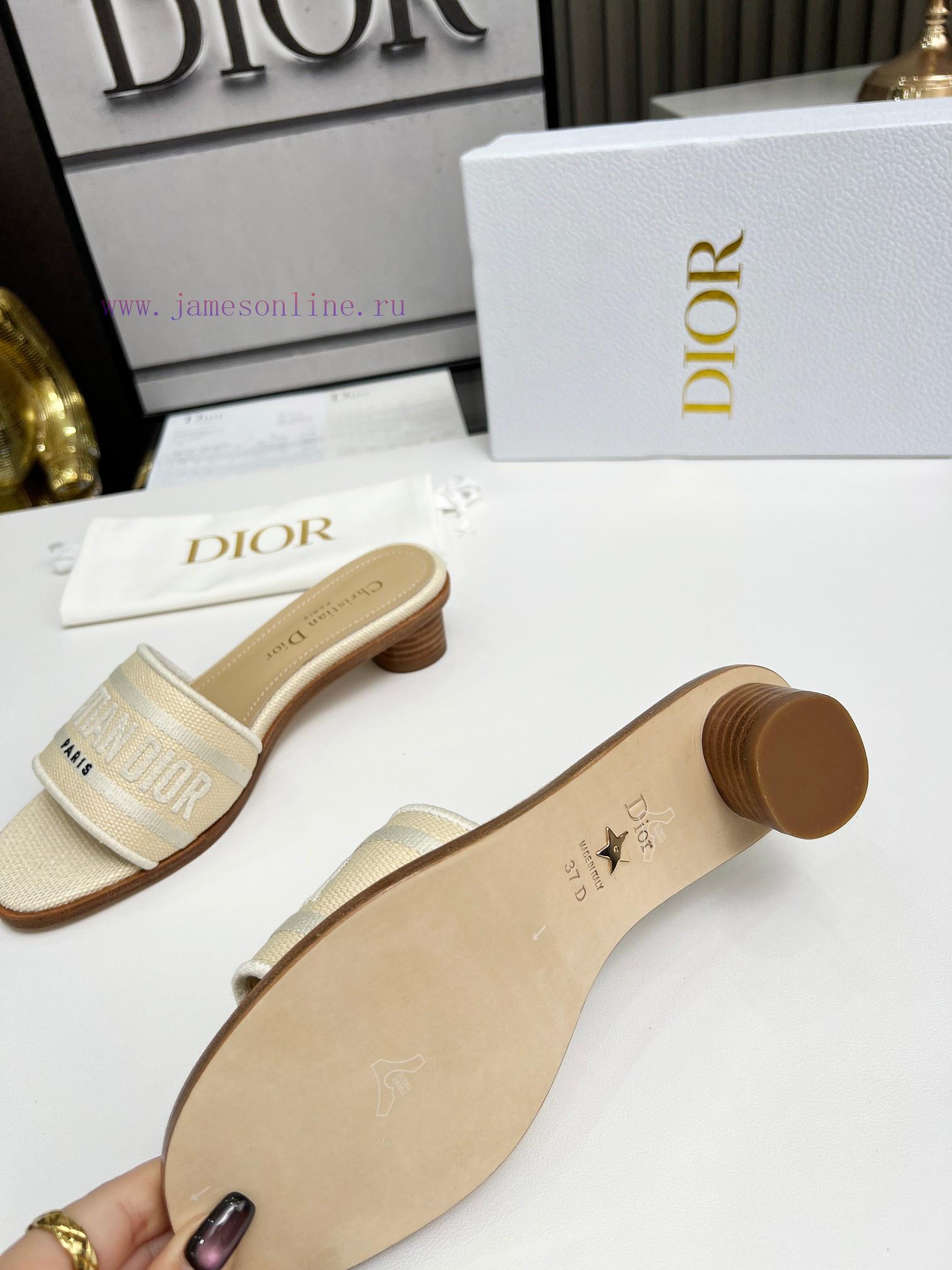 CD Dior Women's Embroidered Leather Sole High Heels With Floral PatternsChristian Dior Has Alwa w3kppkqx - Image 3