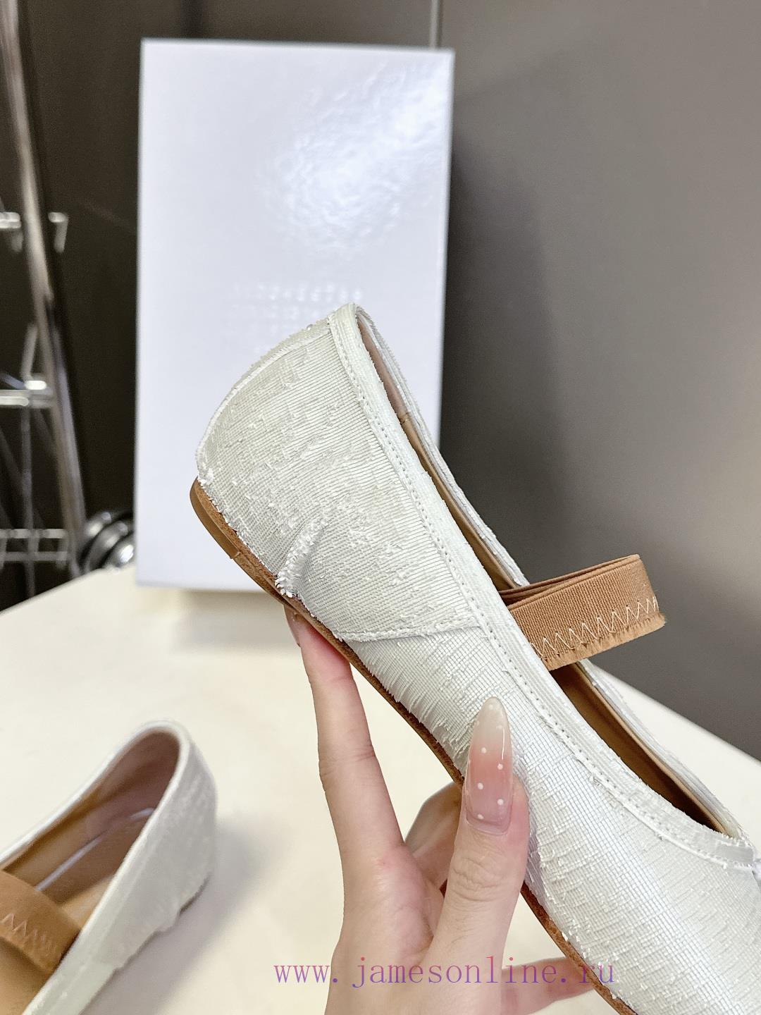 Maison Margiela MM6 Pleated Elastic Strap Tabi Split Toe Shoes Ballet ShoesA Variety Of Celebri q31th8v8 - Image 9