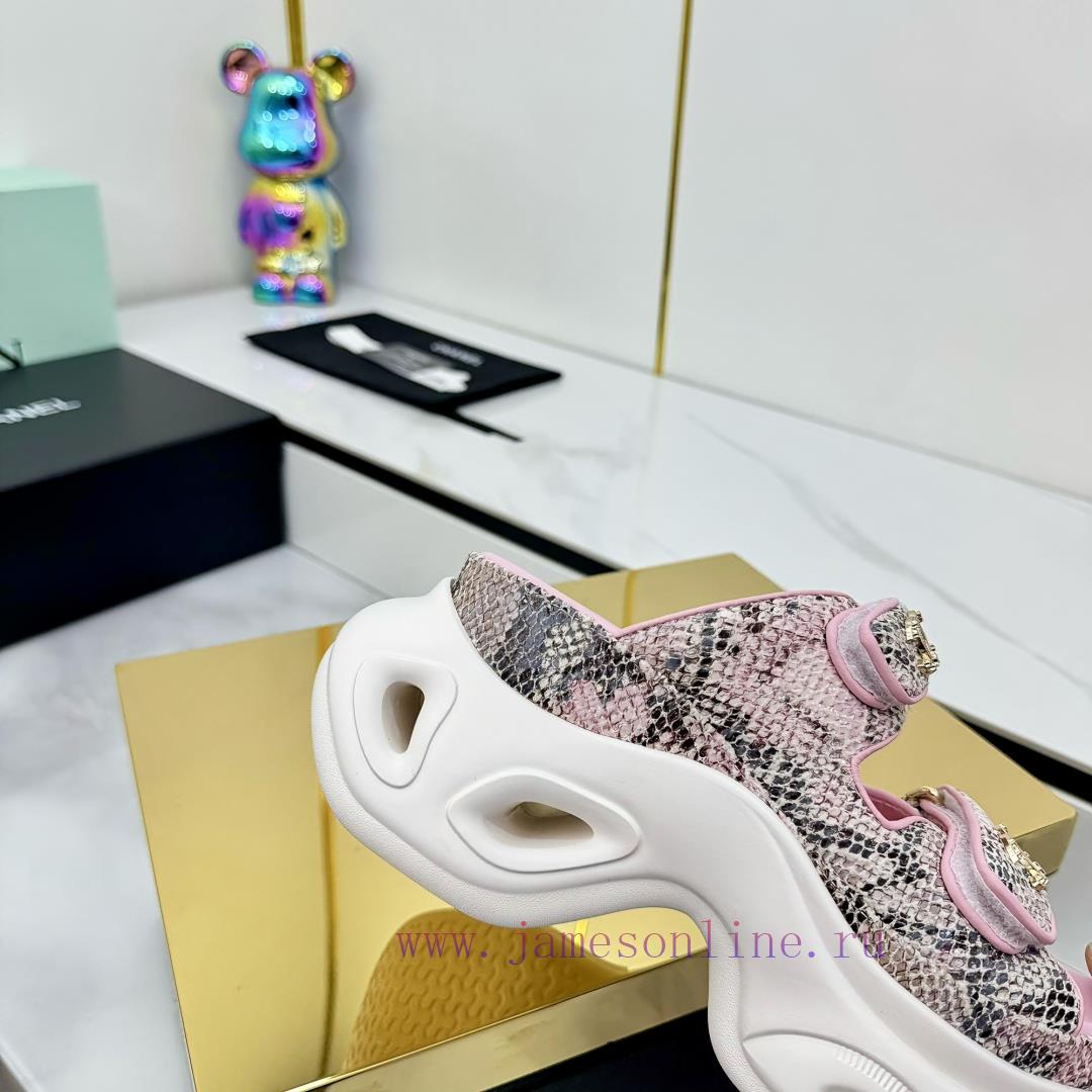 Top TierChanel | Chanel Velcro Beach Slippers Slippers Casual Beach ShoesThe 25ss Spring And Su 3lk4r2pn - Image 10