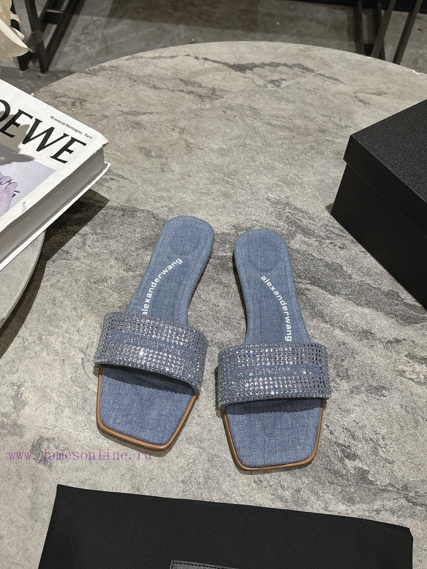 Alexander Wang's 25 Spring/Summer Women's New Logo Flat Bottom Diamond Slippers With Cowboy Sty b32qtsze