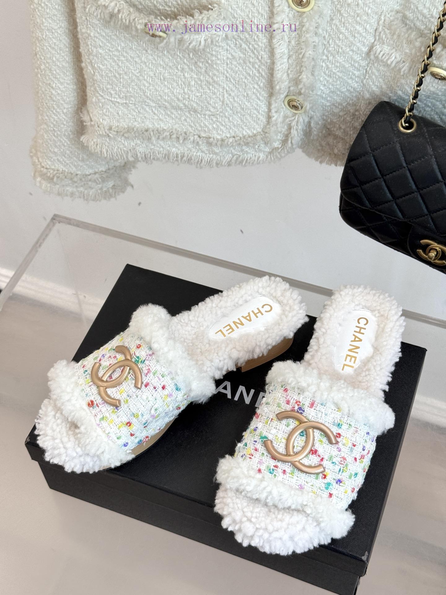 Chanel | Chanel Classic Autumn/Winter Double C Solid Wood BottomThick Bottom Hair MopThe Iconic wqsti21l - Image 3