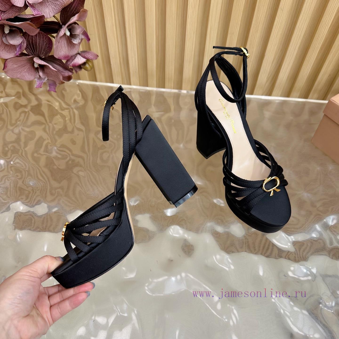 Gianvito Rossi 2025 Classic Waterproof Platform High Heels Platform Sandals————————————Its Appe 7f38qi3r - Image 9