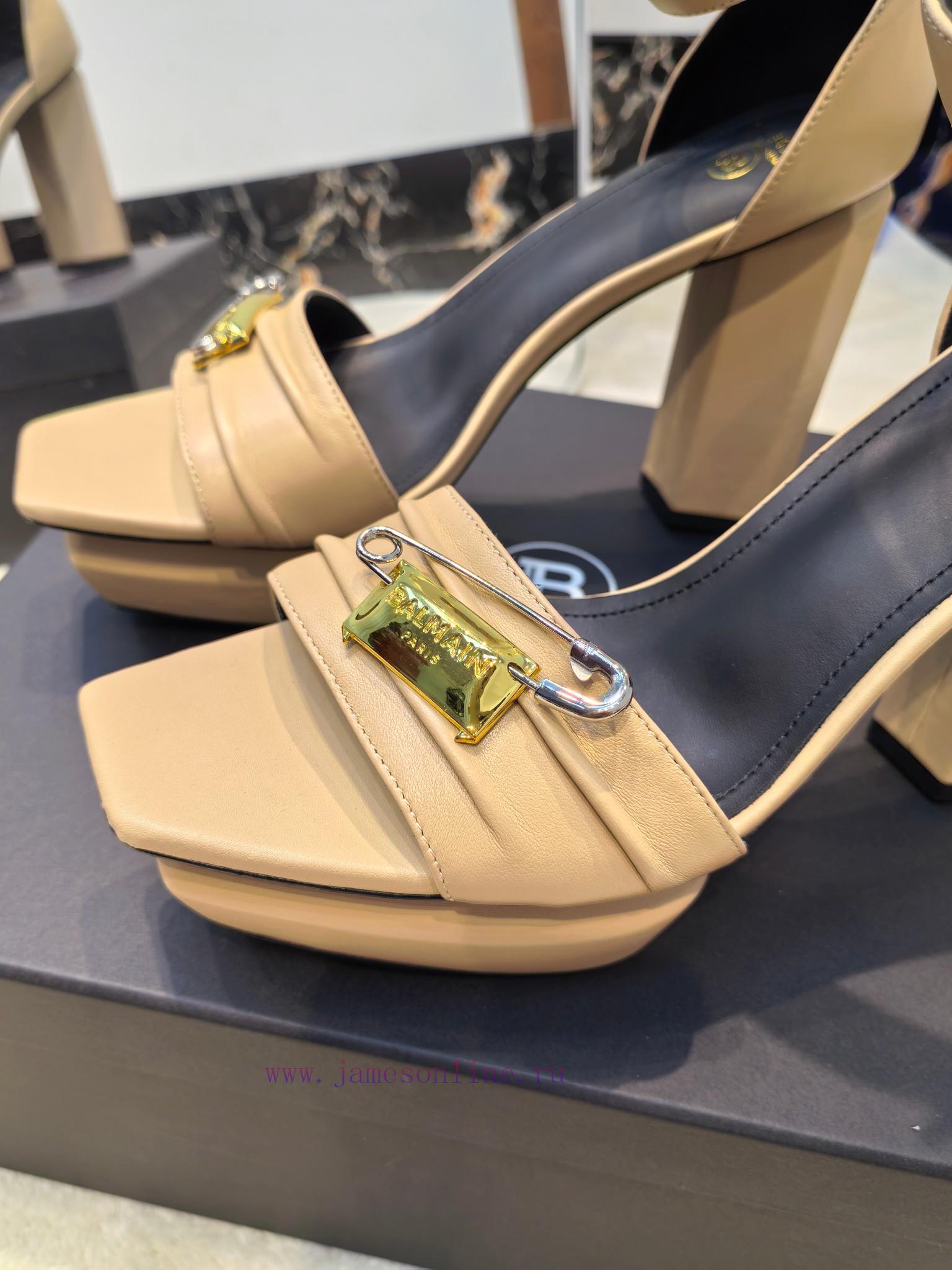 Out 𝘽𝙖𝙡 * 𝙖𝙞𝙣 Balmain Autumn/Winter 2025 Fashion Show Waterproof Platform High Heel SandalsBran datyld72 - Image 5