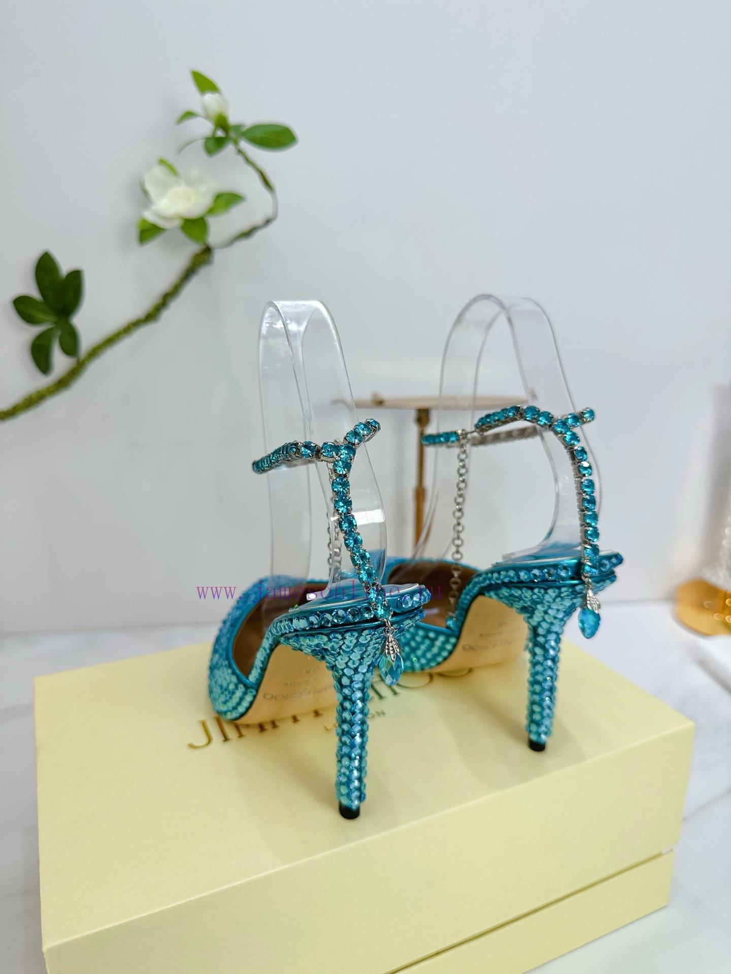 Jimmy CHOO (Jimmy Zhou)It Is A Very Comprehensive And Prestigious Fashion Lifestyle Brand Featu vsmh0ao0 - Image 9