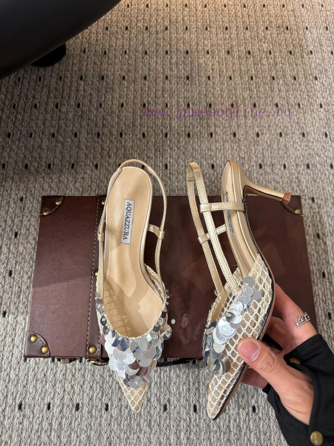 𝑨𝑸𝑼𝑨𝒁𝒛𝒖𝒓𝒂𝟐𝟓𝒇𝒘 New Product ReleaseFabric SheepskinInner SheepskinLeather OutsoleElegant Style Cr qyjj4tjf - Image 5