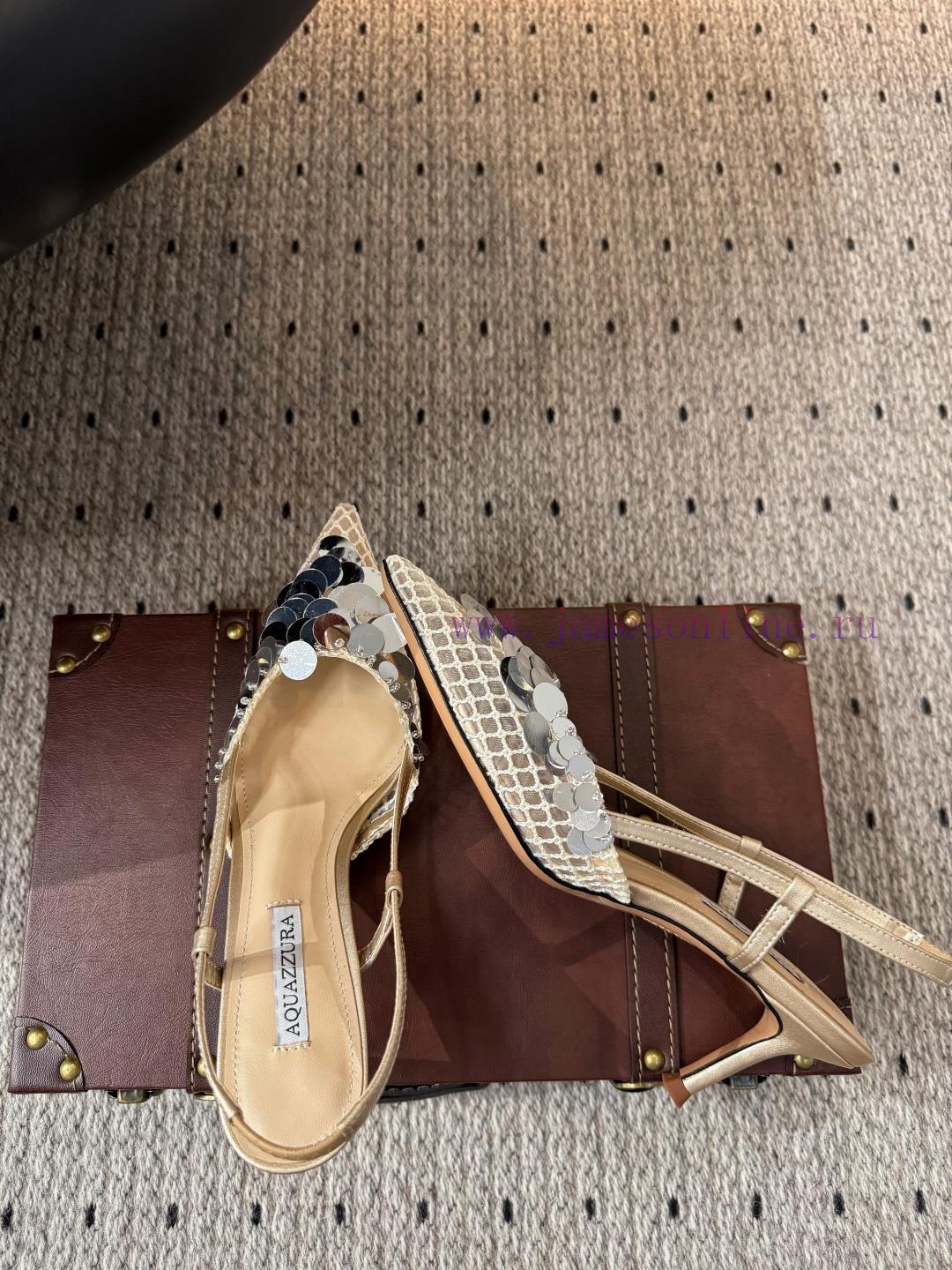 𝑨𝑸𝑼𝑨𝒁𝒛𝒖𝒓𝒂𝟐𝟓𝒇𝒘 New Product ReleaseFabric SheepskinInner SheepskinLeather OutsoleElegant Style Cr qyjj4tjf - Image 7