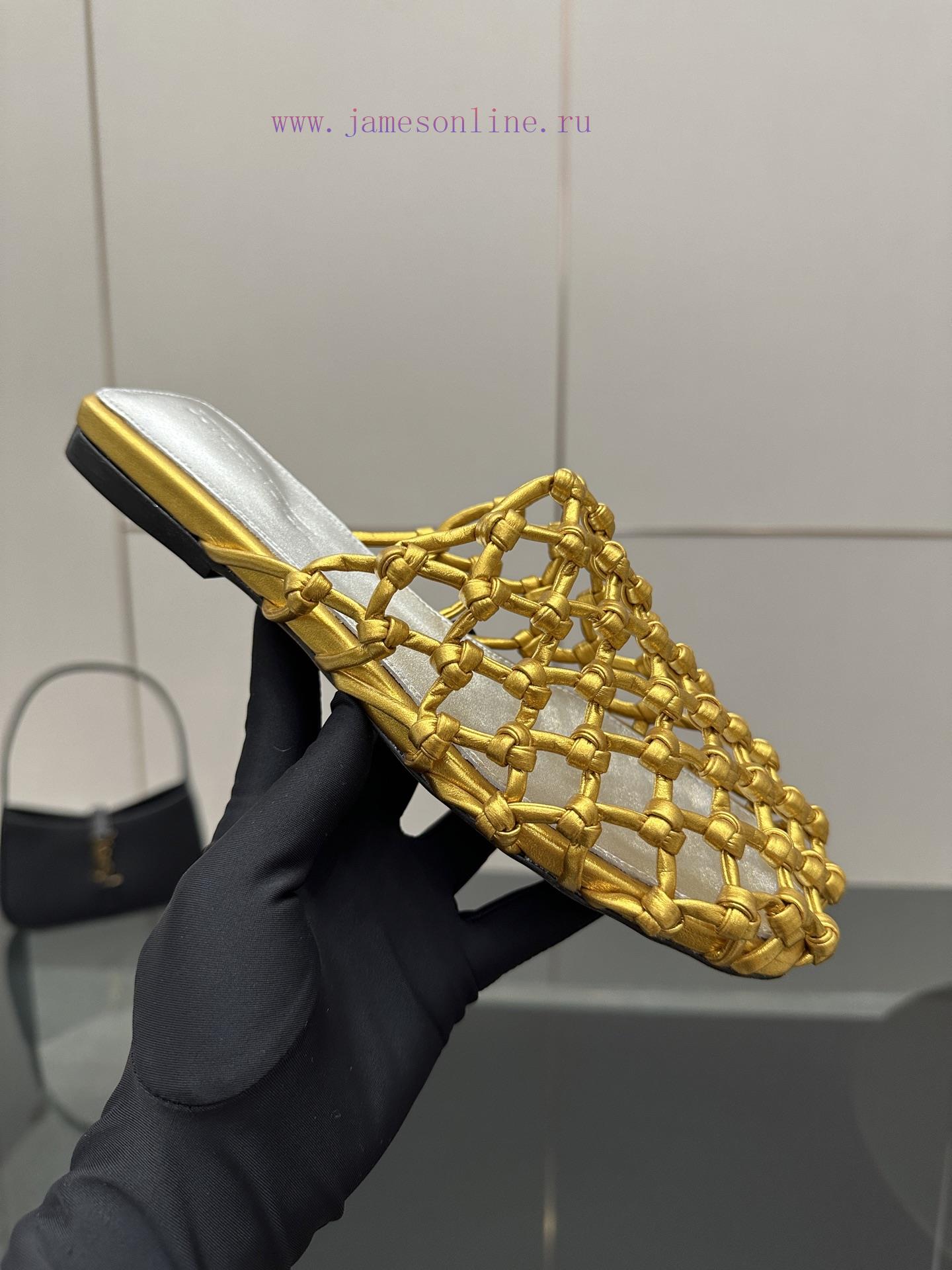 Bottega Veneta The Latest And Most Classic Woven Semi-trailer Featuring Numerous Internet Celeb riopocqi - Image 8