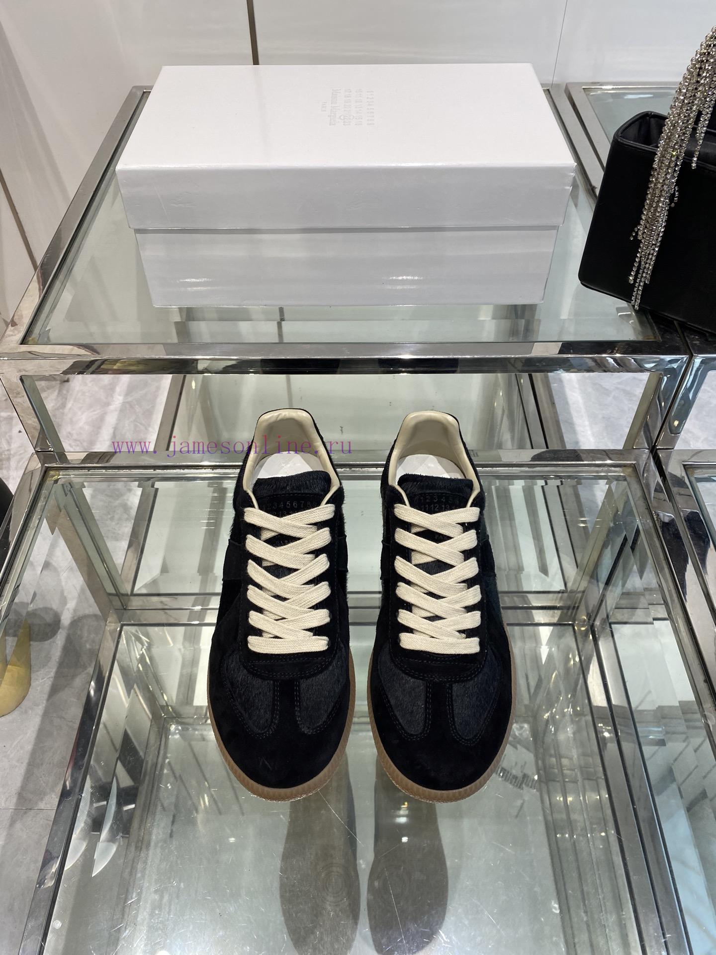 Maison Margiela Mm6 25ss New Color Margiela Couple's Classic German Training ShoesMagira's Most lq627sga