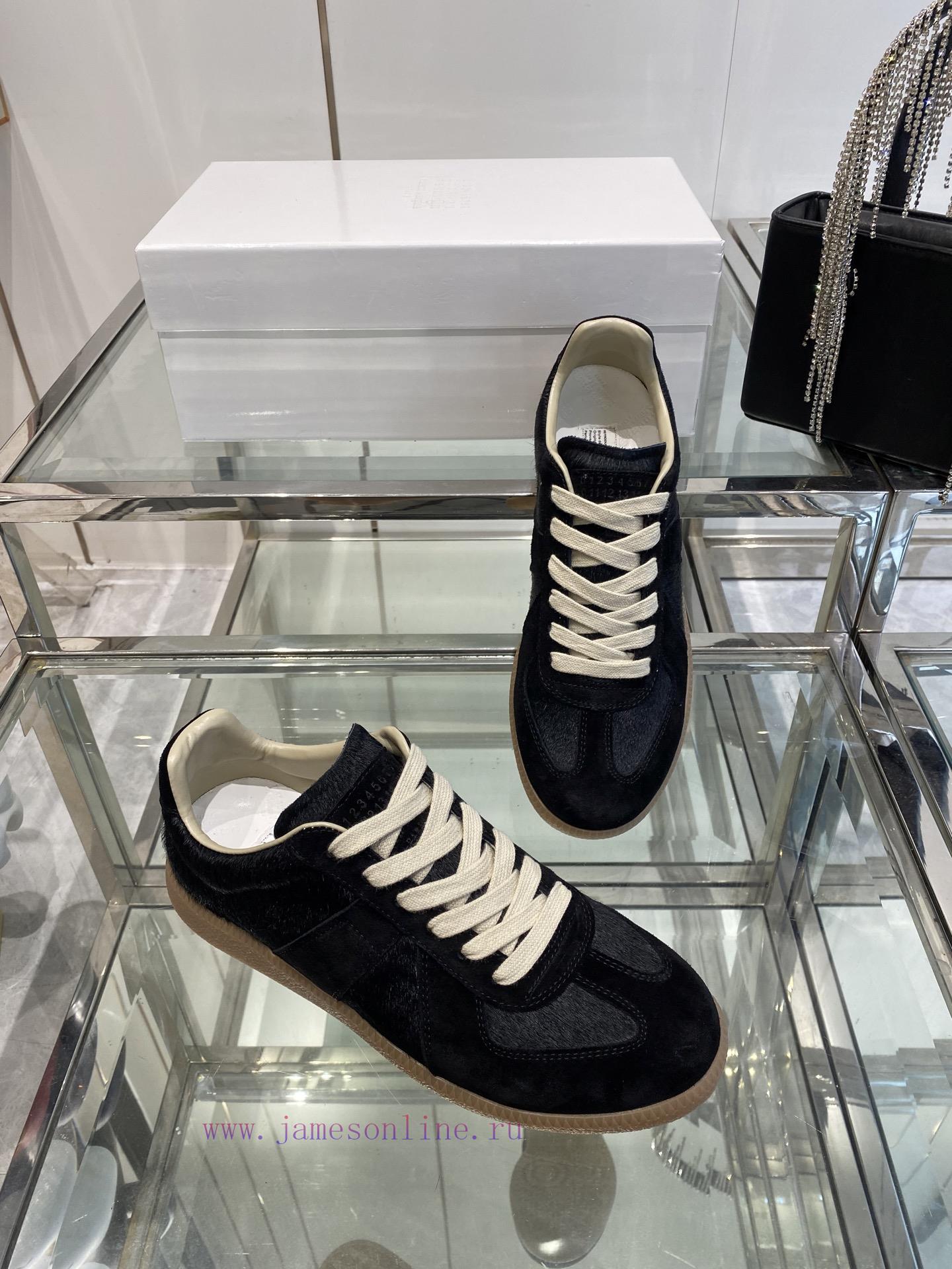 Maison Margiela Mm6 25ss New Color Margiela Couple's Classic German Training ShoesMagira's Most lq627sga - Image 8