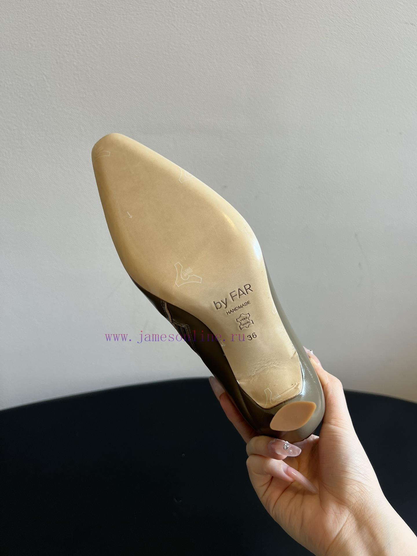 Top QualityBy Far 25SS Autumn/Winter New Style Full Leather Edition Kitten And New Short BootsT 496uja1j - Image 9