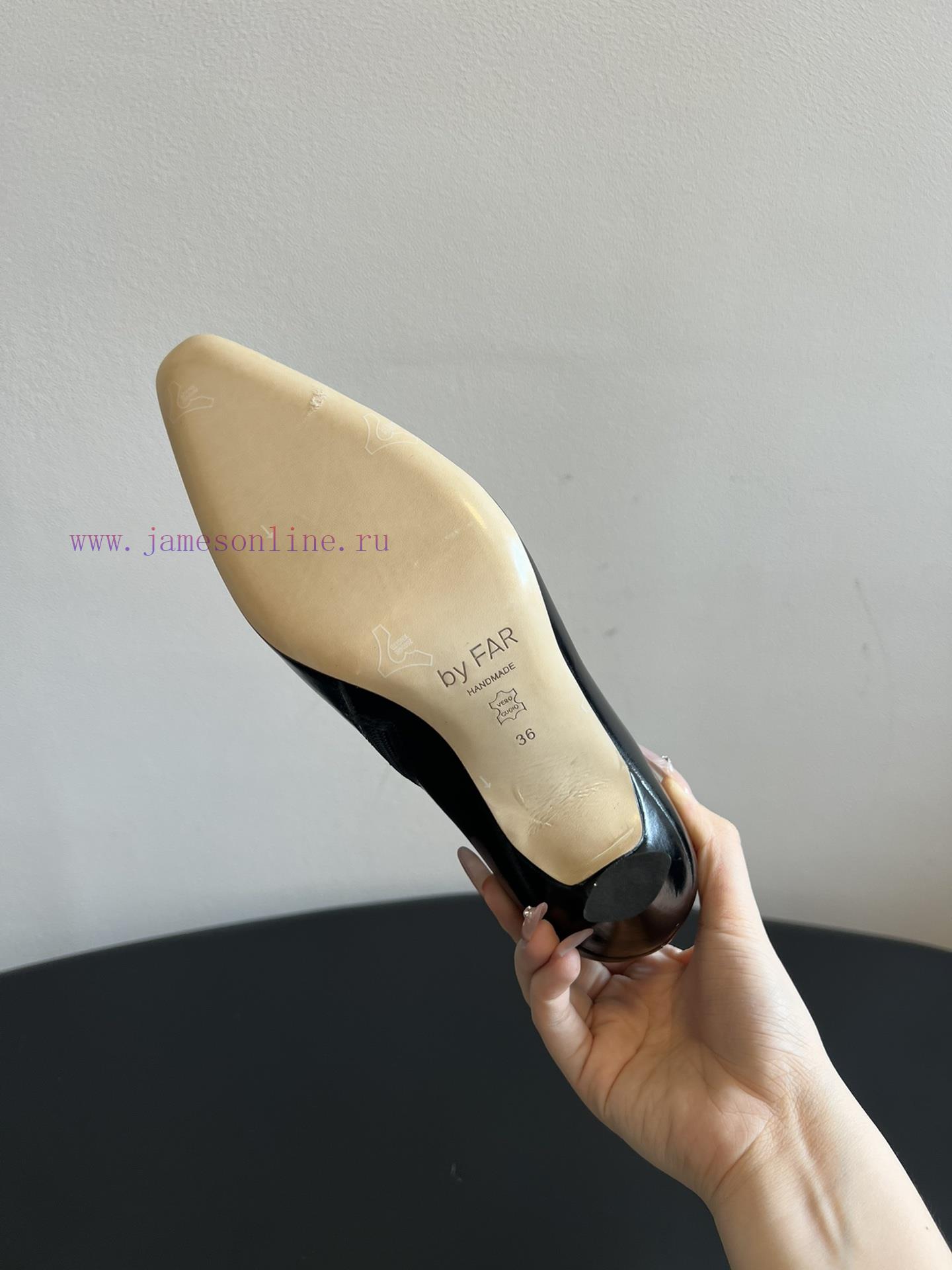 Top QualityBy Far 25SS Autumn/Winter New Style Full Leather Edition Kitten And New Short BootsT o1yv62bd - Image 9