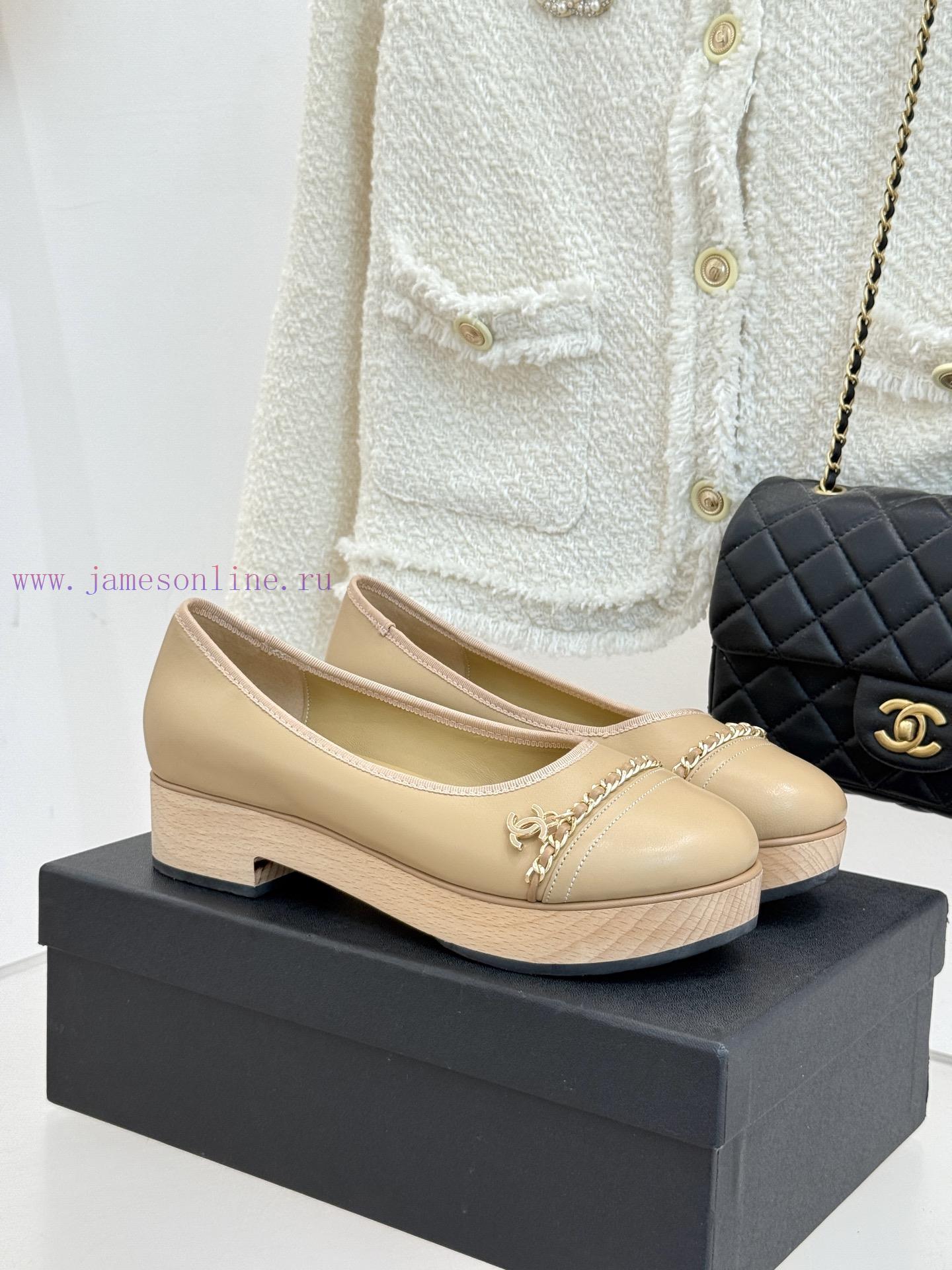 Chanel | Chanel Classic Double C ChainThick Soled Single Shoe LoafersThis Season's Shoes Are Re 1sliwoon