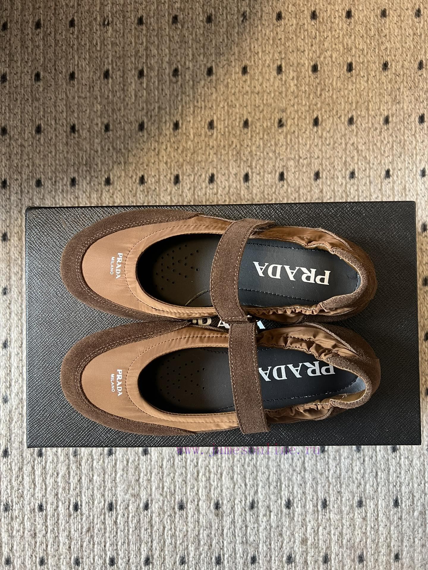 Top QualityPrada's New Women's Suede Patchwork Mary Jane ShoesPrada Adheres To The Design Philo 4i9oyuow - Image 3